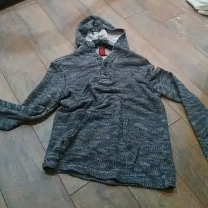 Gray hooded sweater.